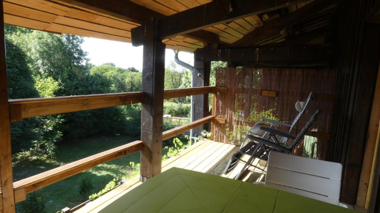 Chatrou Chatelraould-Saint-Louvent Luaran gambar