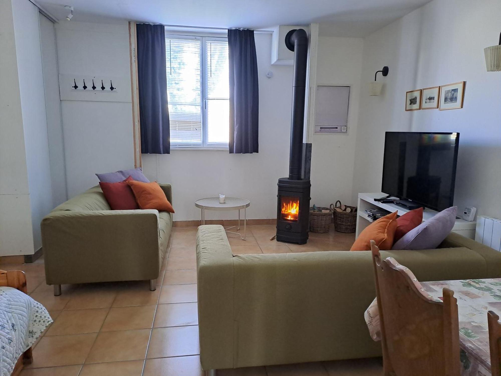 Chatrou Chatelraould-Saint-Louvent Luaran gambar